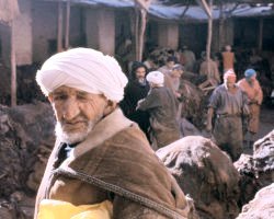 1975 Leather Souk Fez Morocco.jpg